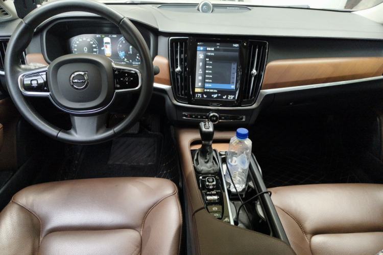 Used Volvo S90 2019 T5 Zhiya Edition Center Console