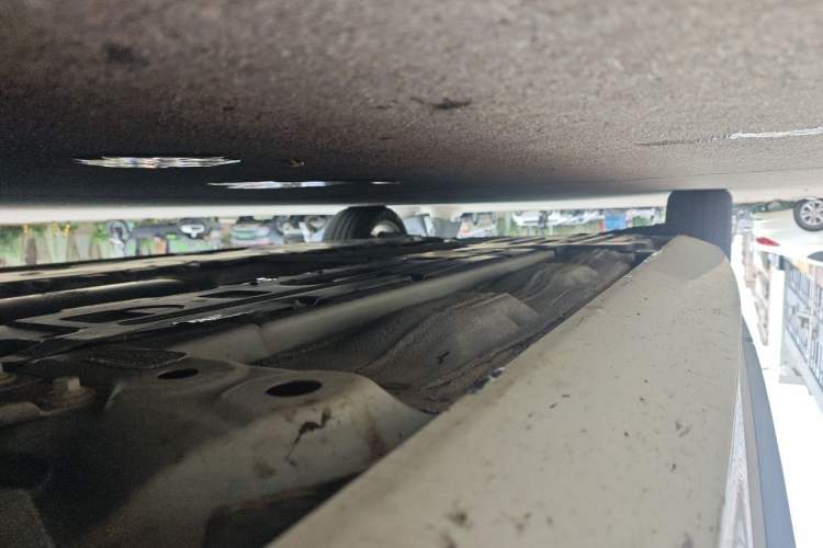 Used Volvo S90 2019 T5 Zhiyuan Edition Chassis Front Right