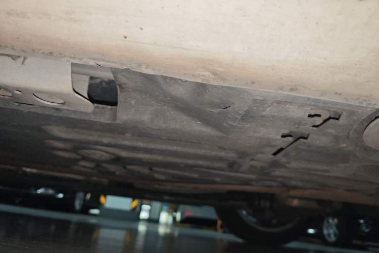 Used Volvo S90 2019 T5 Zhiyuan Edition Chassis Rear Left