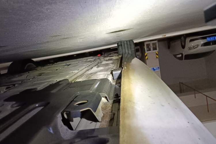 Used Volvo S90 2019 T5 Zhiyi Edition Chassis Rear Left