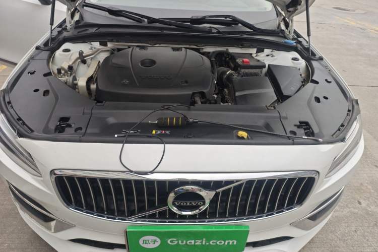 Used Volvo S90 2019 T5 Zhiyuan Edition Engine Bay