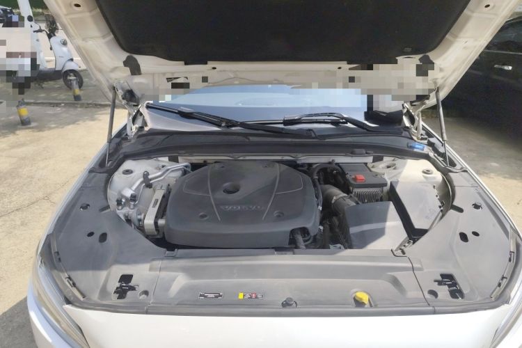 Used Volvo S90 2019 T5 Zhiyi Edition Engine Bay