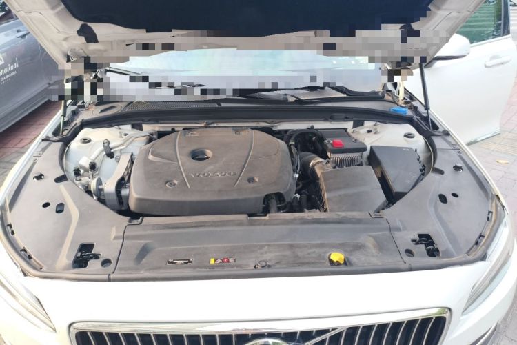 Used Volvo S90 2019 T5 Zhiyi Edition Engine Bay