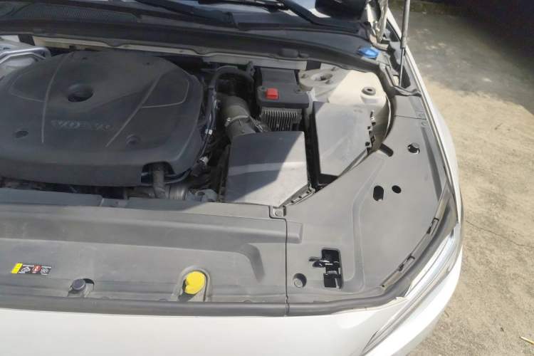 Used Volvo S90 2019 T5 Zhiyi Edition Engine Bay Left