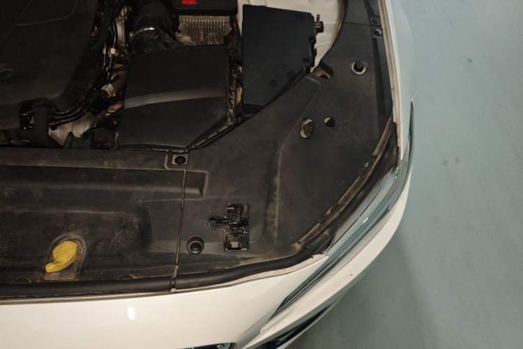 Used Volvo S90 2019 T5 Zhiyuan Edition Engine Bay Left
