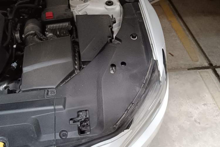 Used Volvo S90 2019 T5 Zhiyi Edition Engine Bay Left