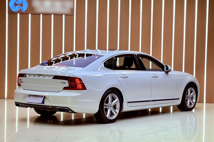 Used Volvo S90 2019 T5 Zhiyi Edition Exterior 4