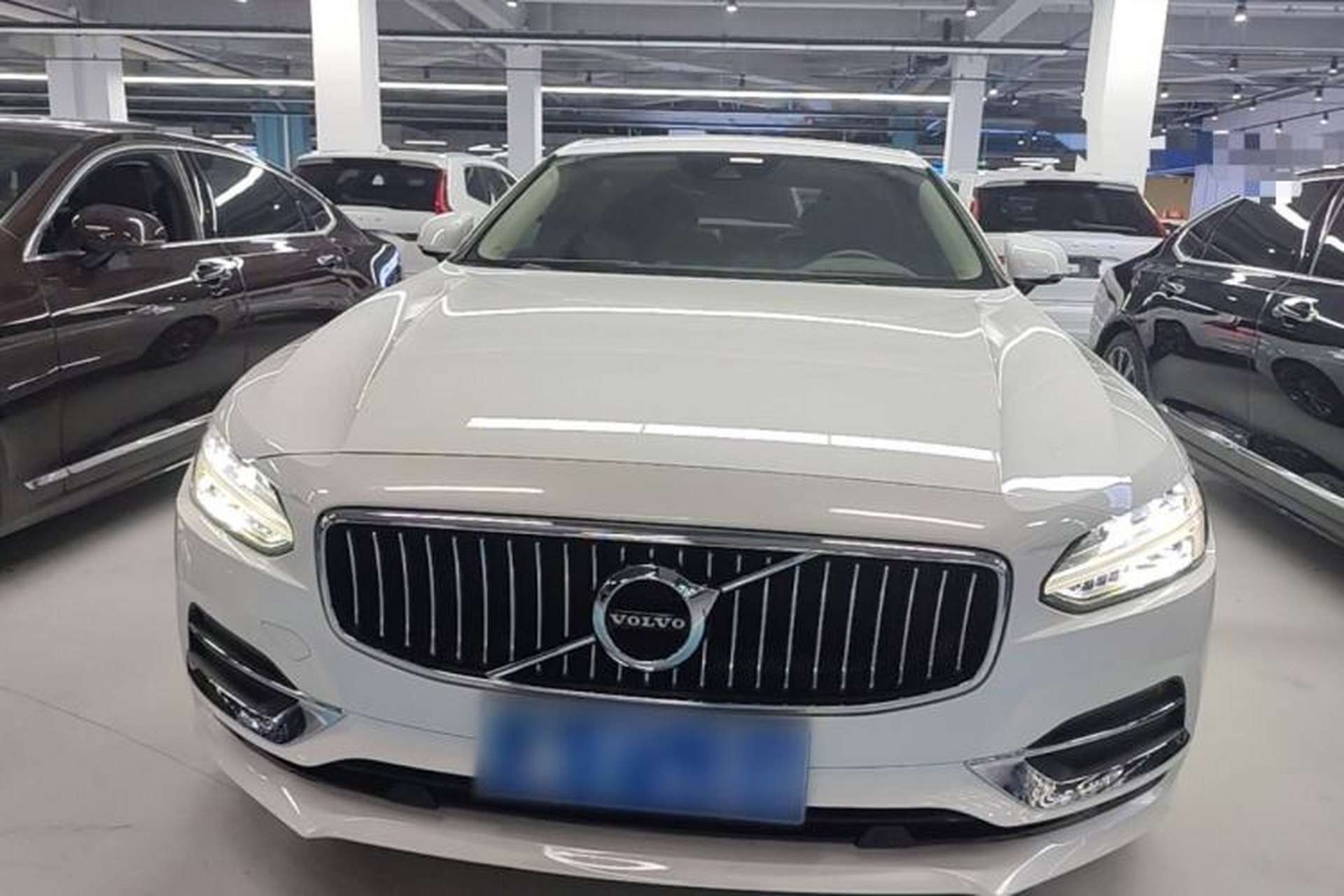 Used Volvo S90 2019 T5 Zhiyuan Edition Front