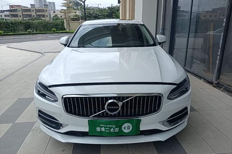 Used Volvo S90 2019 T5 Zhiyi Edition Front