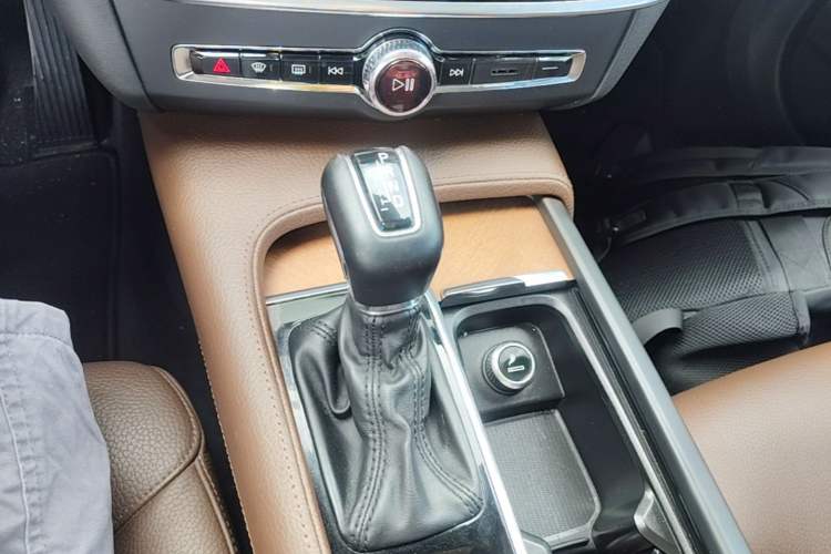 Used Volvo S90 2019 T5 Zhiyi Edition Gear Lever