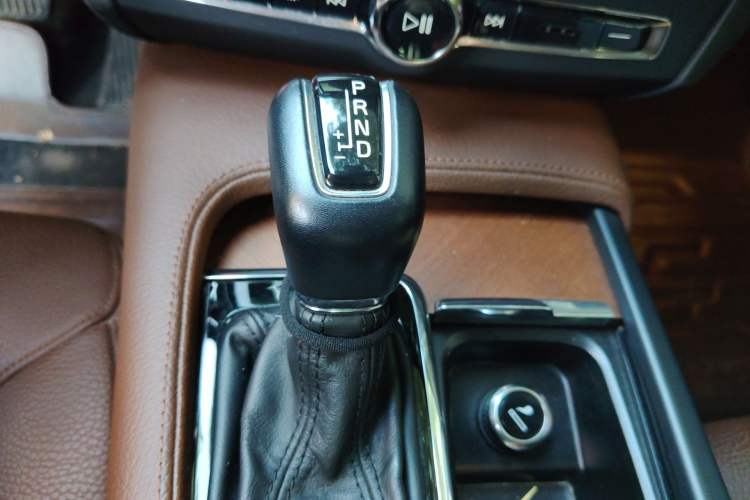 Used Volvo S90 2019 T5 Zhiyi Edition Gear Lever