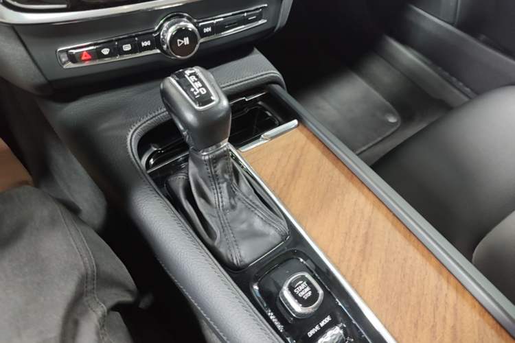Used Volvo S90 2019 T5 Zhiyuan Edition Gear Lever
