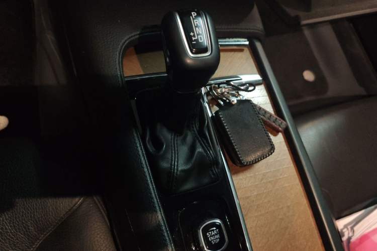 Used Volvo S90 2019 T5 Zhiyuan Edition Gear Lever
