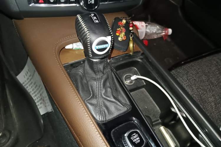 Used Volvo S90 2019 T5 Zhiyi Edition Gear Lever