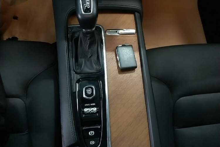 Used Volvo S90 2019 T5 Zhiyi Edition Gear Lever