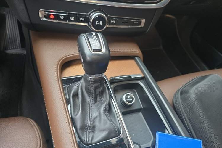 Used Volvo S90 2019 T5 Zhiyi Edition Gear Lever