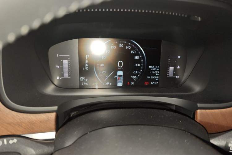 Used Volvo S90 2019 T5 Zhiyuan Edition Instrument Cluster