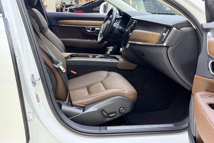 Used Volvo S90 2019 T5 Zhiyi Edition Interior 9