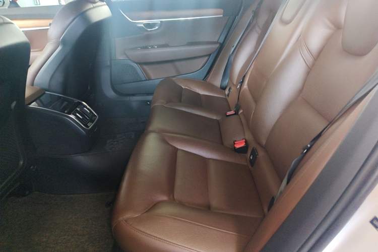 Used Volvo S90 2019 T5 Zhiyuan Edition Left Rear Seat
