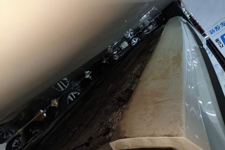 Used Volvo S90 2019 T5 Zhiyi Edition Left Side Sill