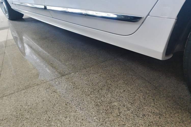 Used Volvo S90 2019 T5 Zhiyuan Edition Left Side Sill