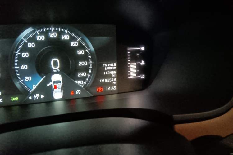 Used Volvo S90 2019 T5 Zhiyi Edition Odometer Close Up