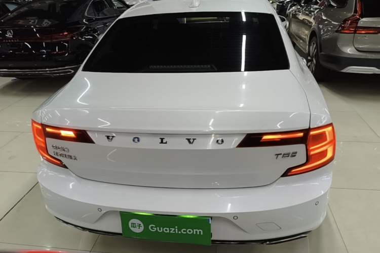 Used Volvo S90 2019 T5 Zhiyi Edition Rear