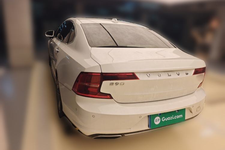 Used Volvo S90 2019 T5 Zhiyuan Edition Rear Left 45 Deg