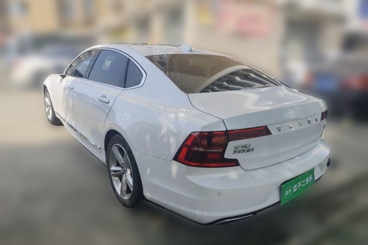 Used Volvo S90 2019 T5 Zhiyi Edition Rear Left 45 Deg