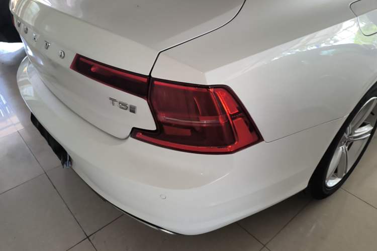 Used Volvo S90 2019 T5 Zhiyi Edition Right Rear Taillight