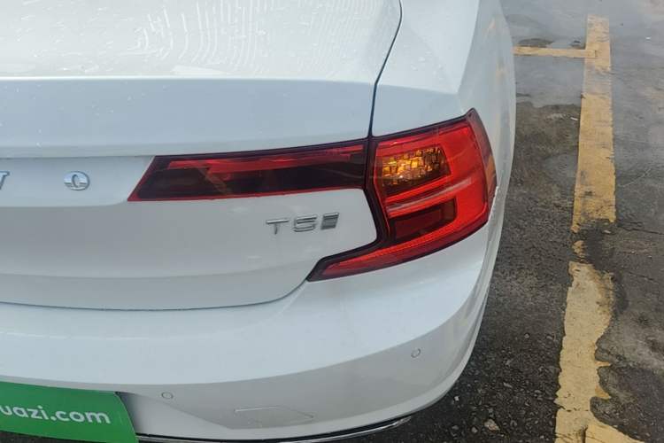 Used Volvo S90 2019 T5 Zhiyi Edition Right Rear Taillight