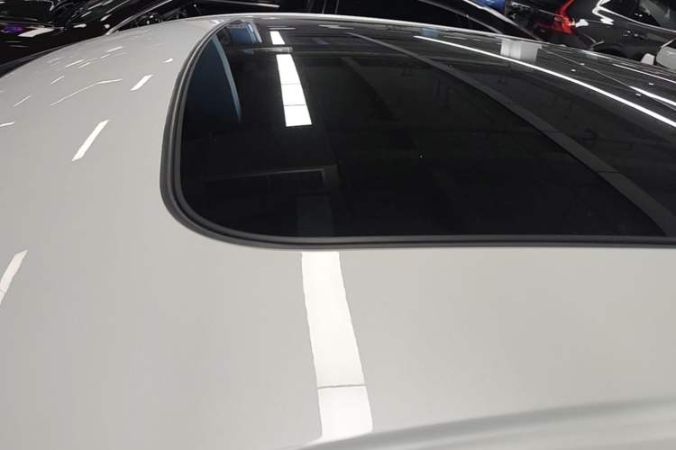 Used Volvo S90 2019 T5 Zhiyuan Edition Roof