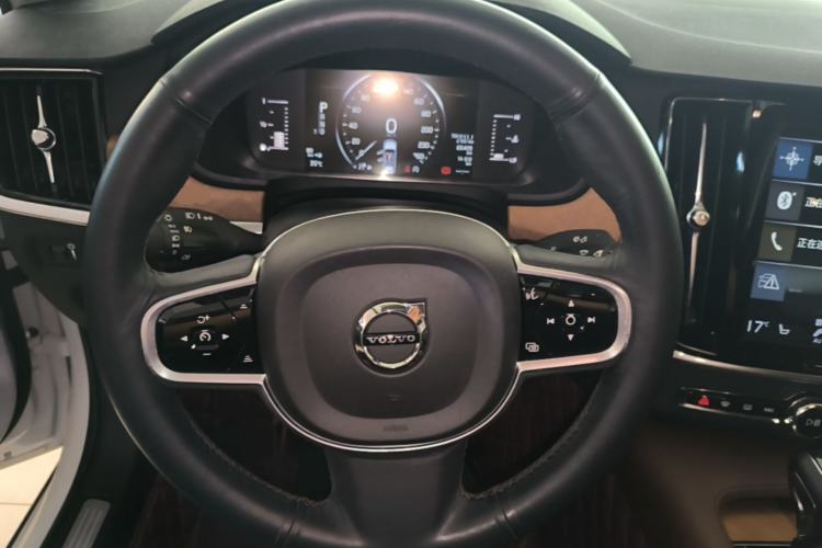 Used Volvo S90 2019 T5 Zhiyi Edition Steering Wheel