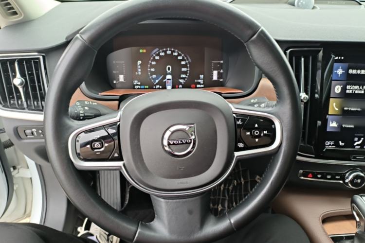 Used Volvo S90 2019 T5 Zhiyi Edition Steering Wheel