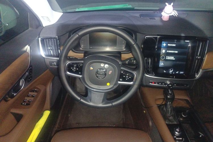 Used Volvo S90 2019 T5 Zhiyi Edition Steering Wheel