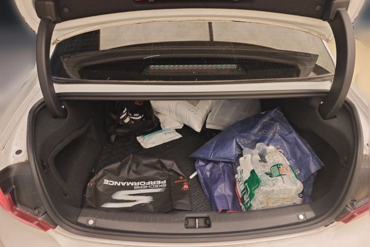 Used Volvo S90 2019 T5 Zhiyuan Edition Trunk