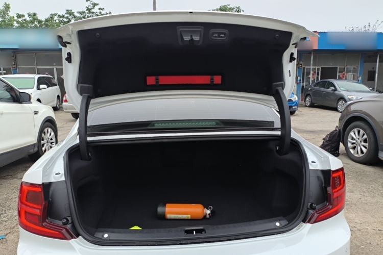 Used Volvo S90 2019 T5 Zhiyi Edition Trunk