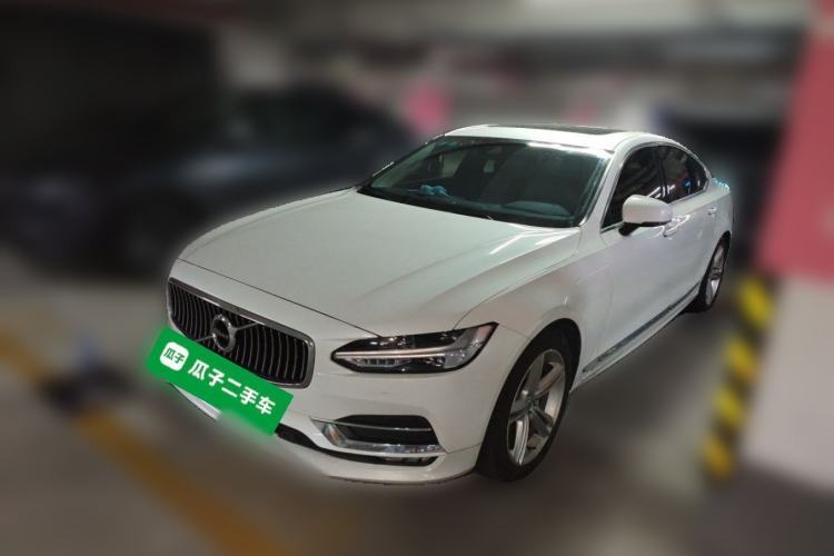 Used Volvo S90 2019 T5 Zhiyuan Edition Guazi used car, China used car export, Used car for sale, Used  cars, Cheapest cars for sale