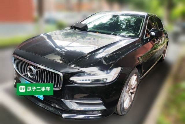 Ojetý Volvo S90 2020 T5 Zhiyi Luxury Edition