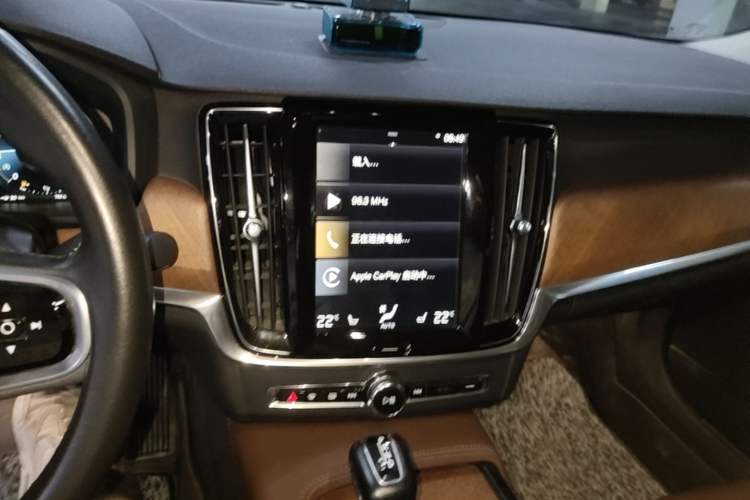 Used Volvo S90 2020 T5 Zhiyi Luxury Edition Audio And AC Panel