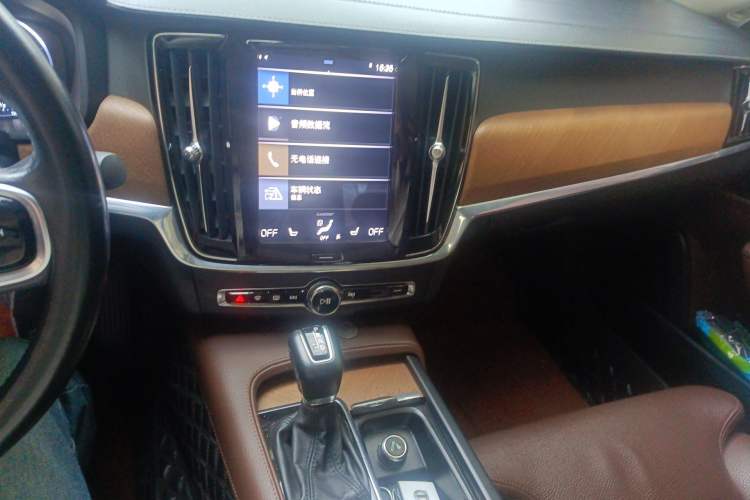 Used Volvo S90 2020 T5 Zhiyuan Luxury Edition Audio And AC Panel