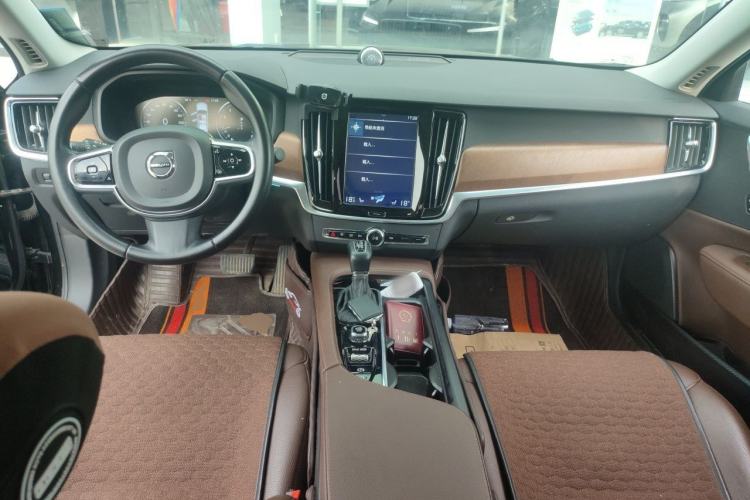 Used Volvo S90 2020 T5 Zhiyi Luxury Edition Center Console