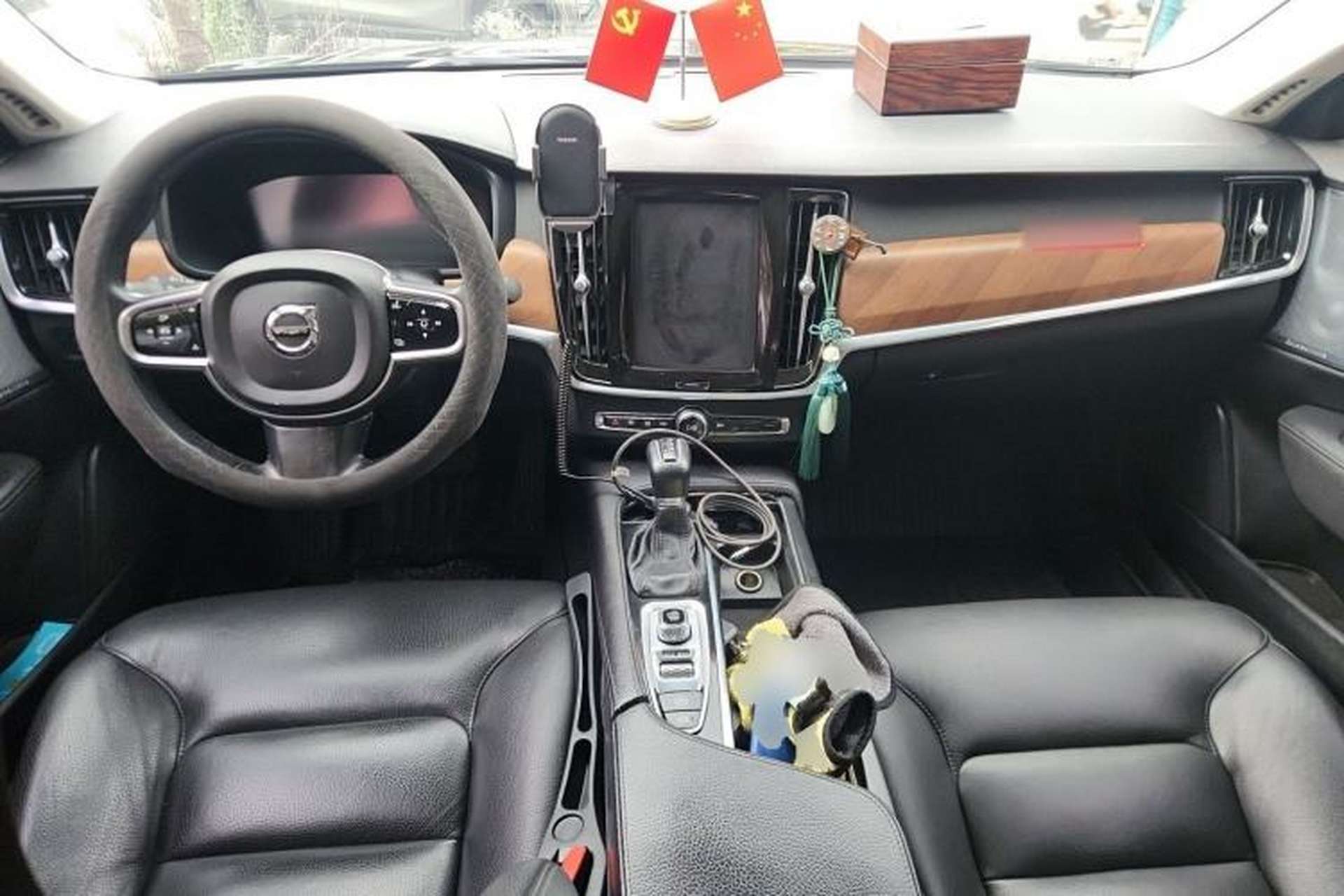 Used Volvo S90 2020 T5 Zhiyi Luxury Edition Center Console