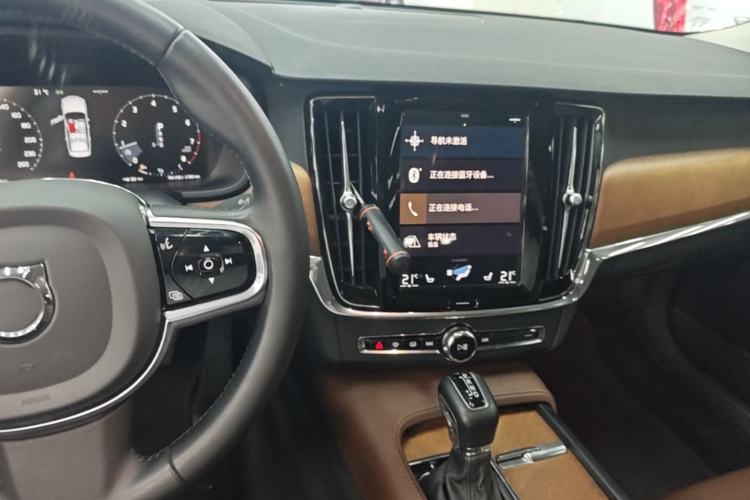 Used Volvo S90 2020 Facelifted T5 Zhiyi Luxury Edition Center Console