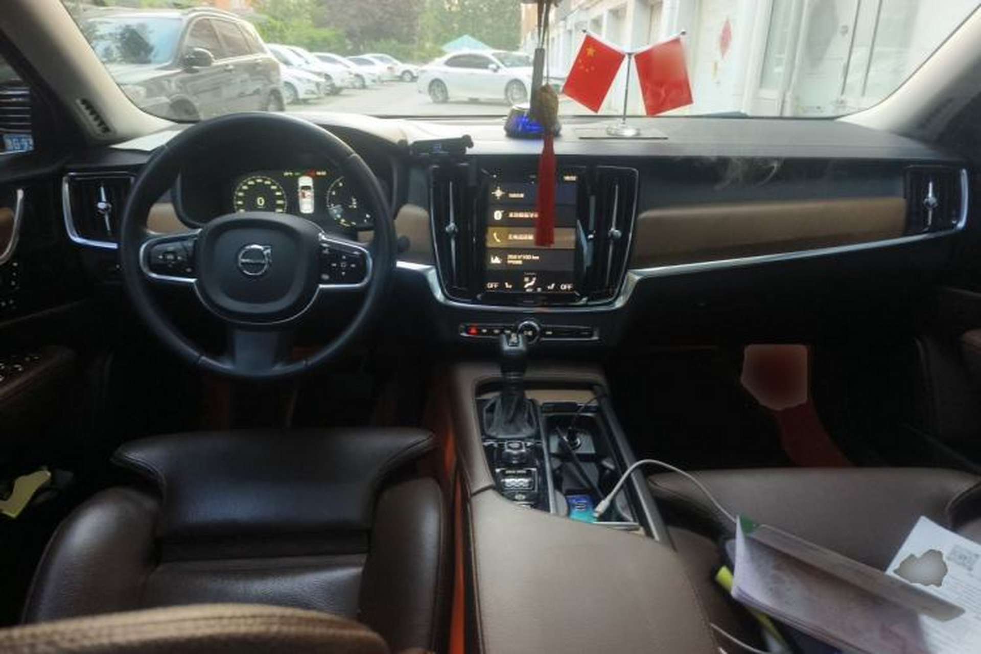 Used Volvo S90 2020 T5 Zhiyuan Luxury Edition Center Console