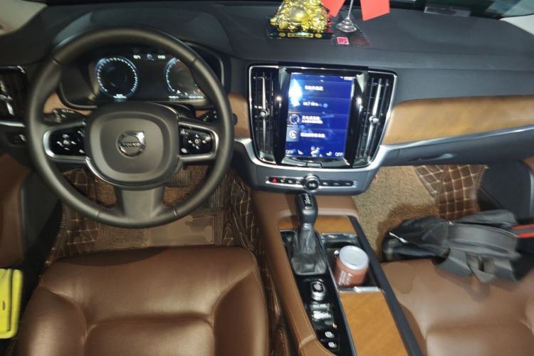 Used Volvo S90 2020 T5 Zhiyi Luxury Edition Center Console