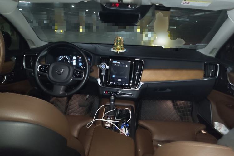 Used Volvo S90 2020 T5 Zhiyuan Luxury Edition Center Console