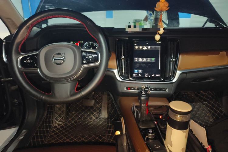 Used Volvo S90 2020 T5 Zhiyi Luxury Edition Center Console