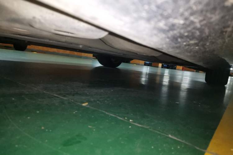 Used Volvo S90 2020 T5 Zhiyi Luxury Edition Chassis Front Left