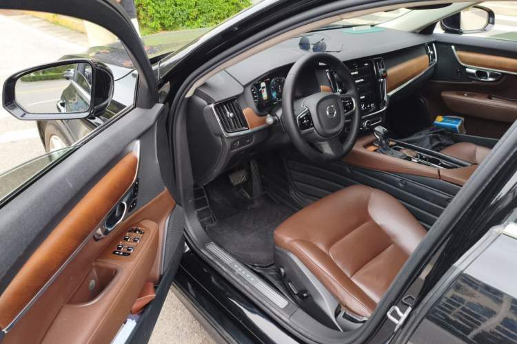 Used Volvo S90 2020 T5 Zhiyi Luxury Edition Driver Seat